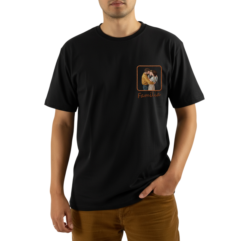 Camisa Personalizável com Nome da Família e Estampa Estilo Bordado, 100% Algodão